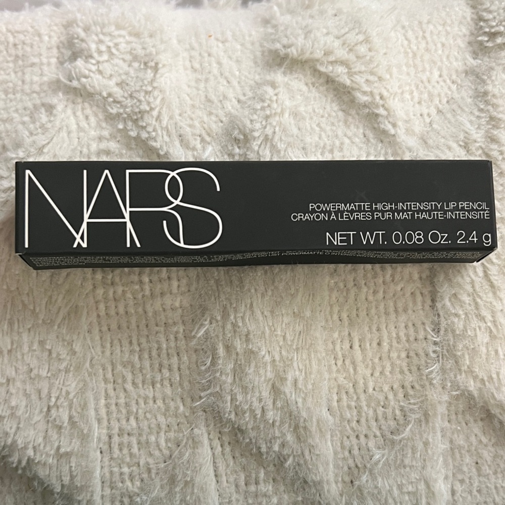 NARS HIGH-INTENSITY Powermatte Lip Pencil  COLOR DRAGON GIRL 132